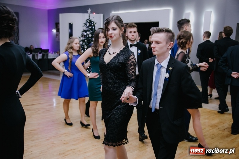 Zdjęcie w galerii na portalu naszraciborz.pl: Mechanik bawi się w Bravo FOTO i WIDEO wiadomości z regionu