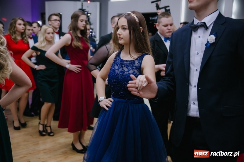 Zdjęcie w galerii na portalu naszraciborz.pl: Mechanik bawi się w Bravo FOTO i WIDEO wiadomości z regionu