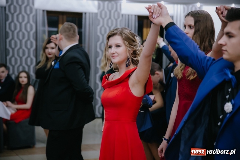 Zdjęcie w galerii na portalu naszraciborz.pl: Mechanik bawi się w Bravo FOTO i WIDEO wiadomości z regionu