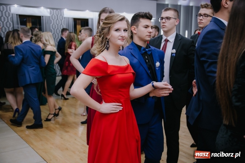 Zdjęcie w galerii na portalu naszraciborz.pl: Mechanik bawi się w Bravo FOTO i WIDEO wiadomości z regionu