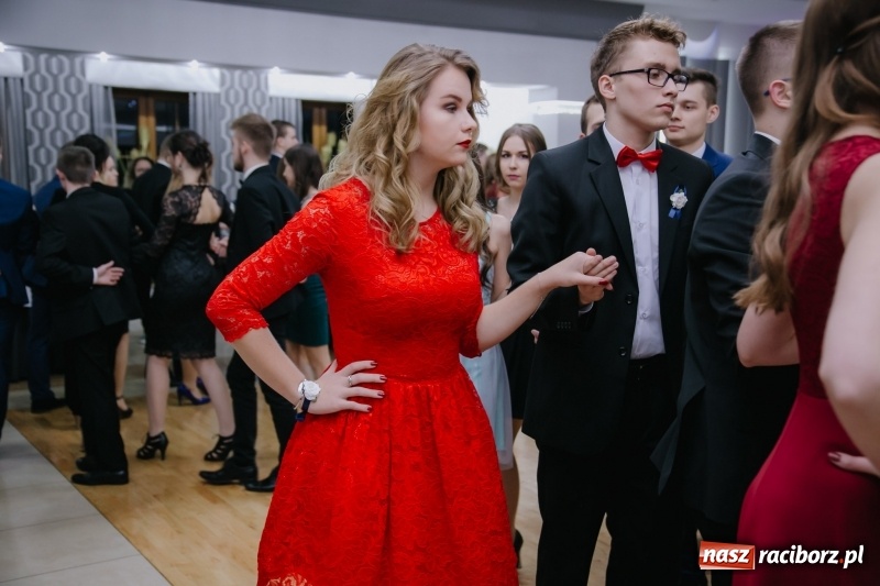 Zdjęcie w galerii na portalu naszraciborz.pl: Mechanik bawi się w Bravo FOTO i WIDEO wiadomości z regionu