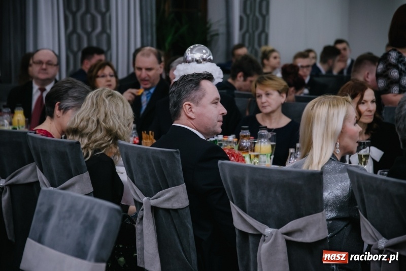 Zdjęcie w galerii na portalu naszraciborz.pl: Mechanik bawi się w Bravo FOTO i WIDEO wiadomości z regionu