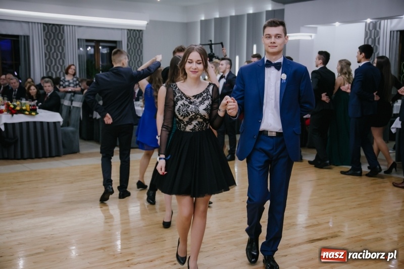 Zdjęcie w galerii na portalu naszraciborz.pl: Mechanik bawi się w Bravo FOTO i WIDEO wiadomości z regionu