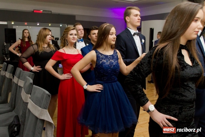 Zdjęcie w galerii na portalu naszraciborz.pl: Mechanik bawi się w Bravo FOTO i WIDEO wiadomości z regionu