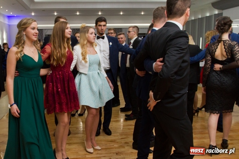 Zdjęcie w galerii na portalu naszraciborz.pl: Mechanik bawi się w Bravo FOTO i WIDEO wiadomości z regionu