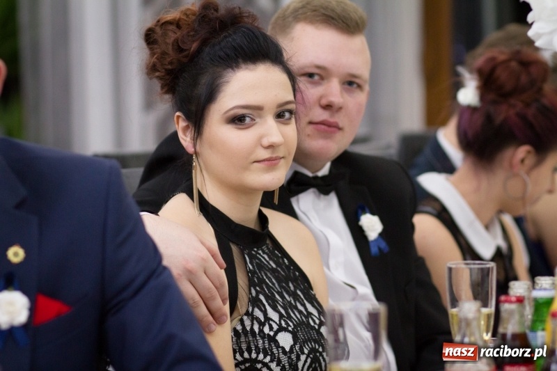 Zdjęcie w galerii na portalu naszraciborz.pl: Mechanik bawi się w Bravo FOTO i WIDEO wiadomości z regionu