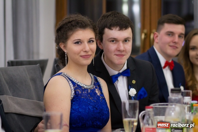 Zdjęcie w galerii na portalu naszraciborz.pl: Mechanik bawi się w Bravo FOTO i WIDEO wiadomości z regionu