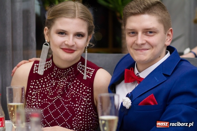 Zdjęcie w galerii na portalu naszraciborz.pl: Mechanik bawi się w Bravo FOTO i WIDEO wiadomości z regionu