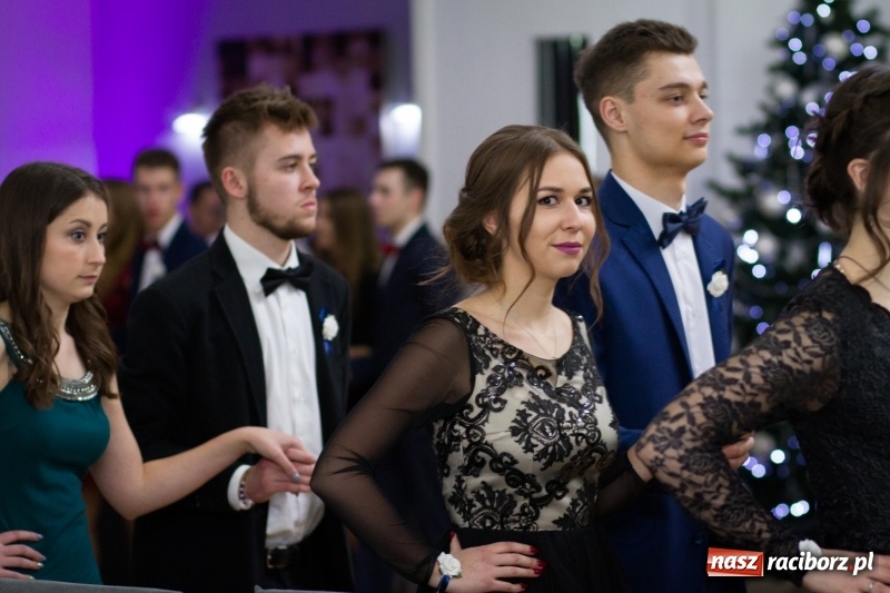 Zdjęcie w galerii na portalu naszraciborz.pl: Mechanik bawi się w Bravo FOTO i WIDEO wiadomości z regionu