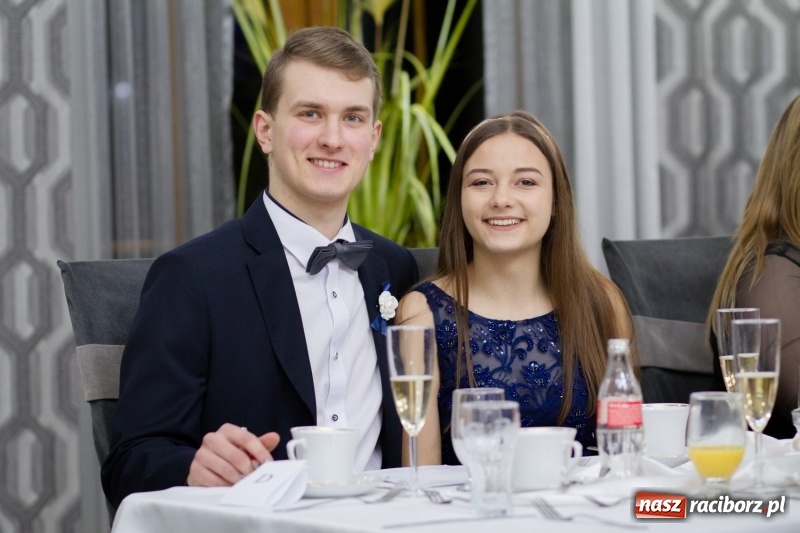 Zdjęcie w galerii na portalu naszraciborz.pl: Mechanik bawi się w Bravo FOTO i WIDEO wiadomości z regionu