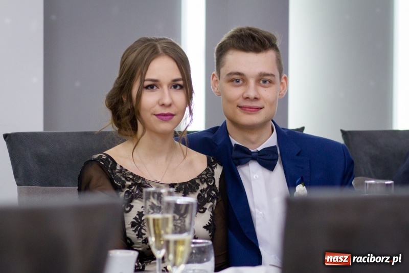 Zdjęcie w galerii na portalu naszraciborz.pl: Mechanik bawi się w Bravo FOTO i WIDEO wiadomości z regionu