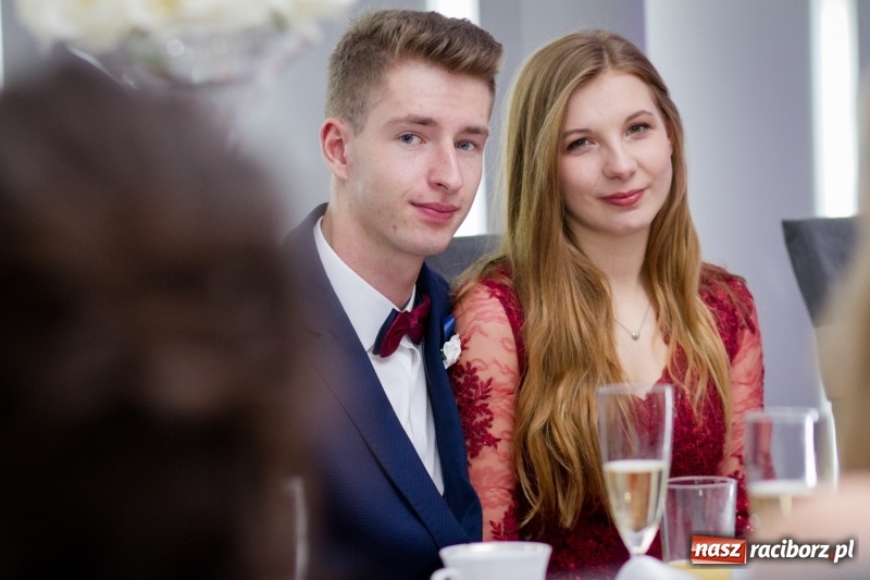 Zdjęcie w galerii na portalu naszraciborz.pl: Mechanik bawi się w Bravo FOTO i WIDEO wiadomości z regionu