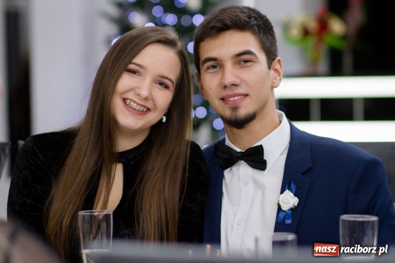 Zdjęcie w galerii na portalu naszraciborz.pl: Mechanik bawi się w Bravo FOTO i WIDEO wiadomości z regionu