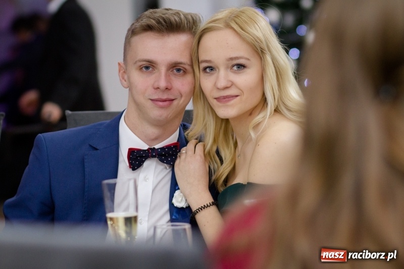 Zdjęcie w galerii na portalu naszraciborz.pl: Mechanik bawi się w Bravo FOTO i WIDEO wiadomości z regionu