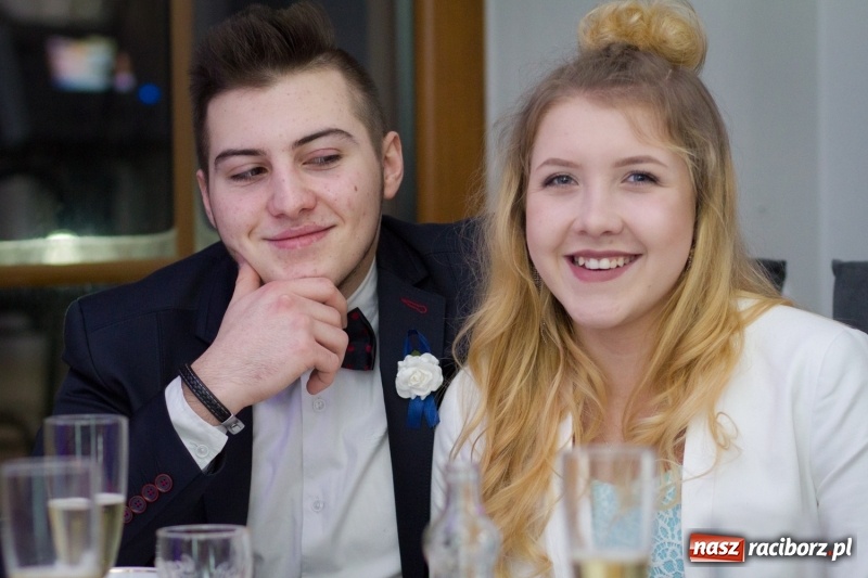 Zdjęcie w galerii na portalu naszraciborz.pl: Mechanik bawi się w Bravo FOTO i WIDEO wiadomości z regionu