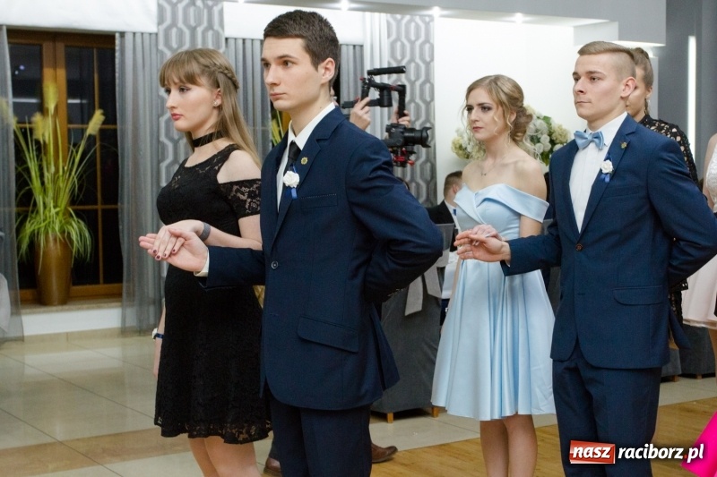 Zdjęcie w galerii na portalu naszraciborz.pl: Mechanik bawi się w Bravo FOTO i WIDEO wiadomości z regionu