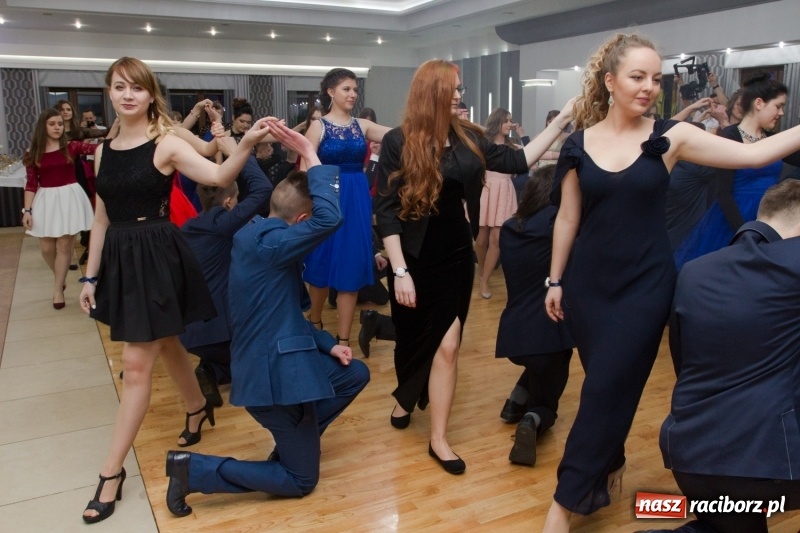 Zdjęcie w galerii na portalu naszraciborz.pl: Mechanik bawi się w Bravo FOTO i WIDEO wiadomości z regionu