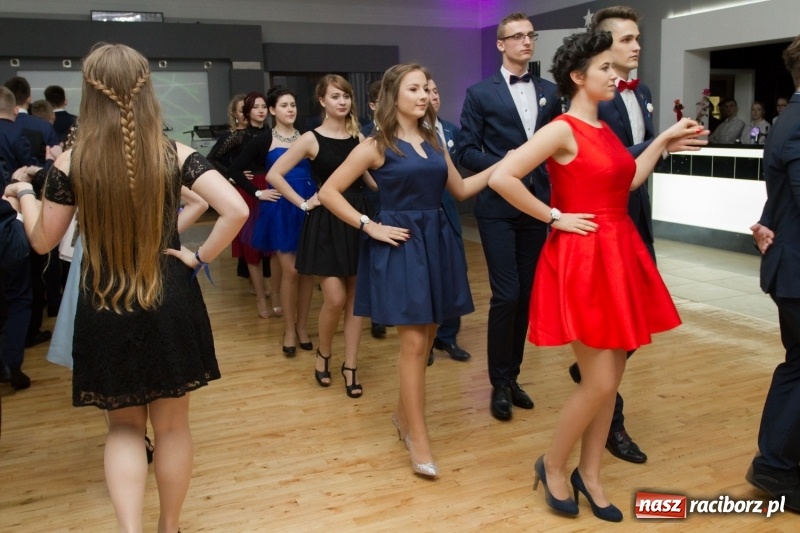 Zdjęcie w galerii na portalu naszraciborz.pl: Mechanik bawi się w Bravo FOTO i WIDEO wiadomości z regionu