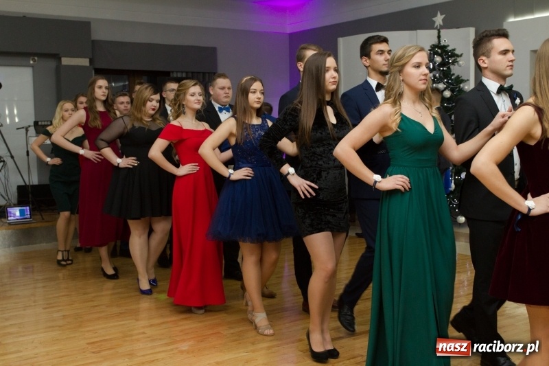 Zdjęcie w galerii na portalu naszraciborz.pl: Mechanik bawi się w Bravo FOTO i WIDEO wiadomości z regionu