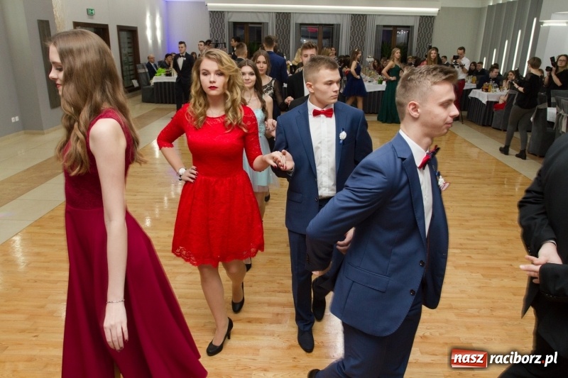 Zdjęcie w galerii na portalu naszraciborz.pl: Mechanik bawi się w Bravo FOTO i WIDEO wiadomości z regionu