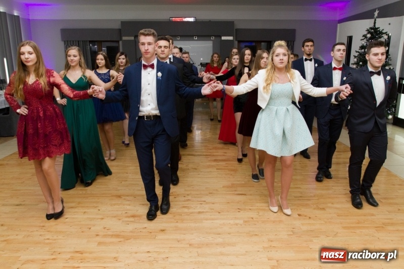 Zdjęcie w galerii na portalu naszraciborz.pl: Mechanik bawi się w Bravo FOTO i WIDEO wiadomości z regionu