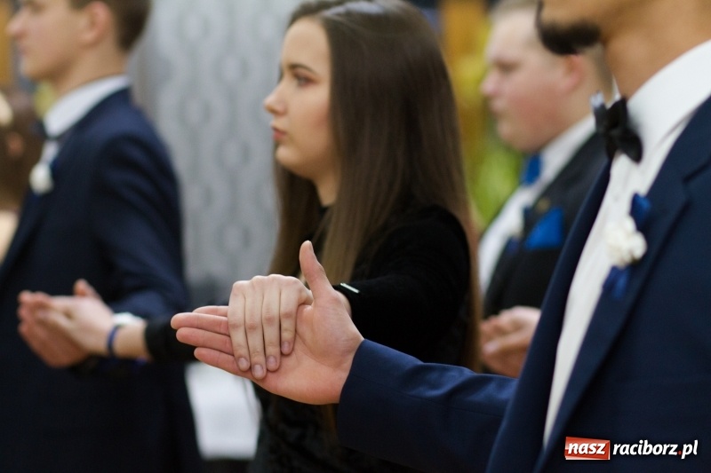 Zdjęcie w galerii na portalu naszraciborz.pl: Mechanik bawi się w Bravo FOTO i WIDEO wiadomości z regionu