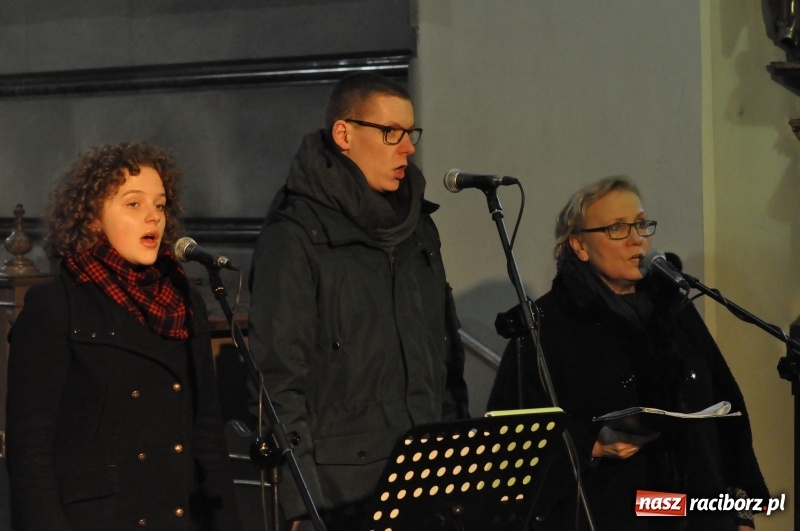 Zdjęcie w galerii na portalu naszraciborz.pl: Atlantyda koncertowała w kościele farnym wiadomości z regionu