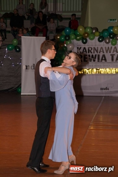 Zdjęcie w galerii na portalu naszraciborz.pl: XII Karnawałowa Rewia Tańca w Arenie Rafako wiadomości z regionu