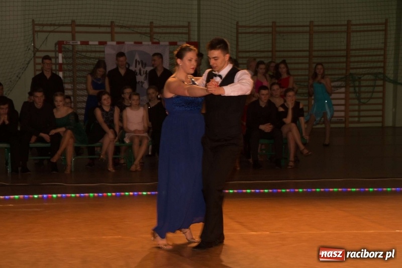 Zdjęcie w galerii na portalu naszraciborz.pl: XII Karnawałowa Rewia Tańca w Arenie Rafako wiadomości z regionu