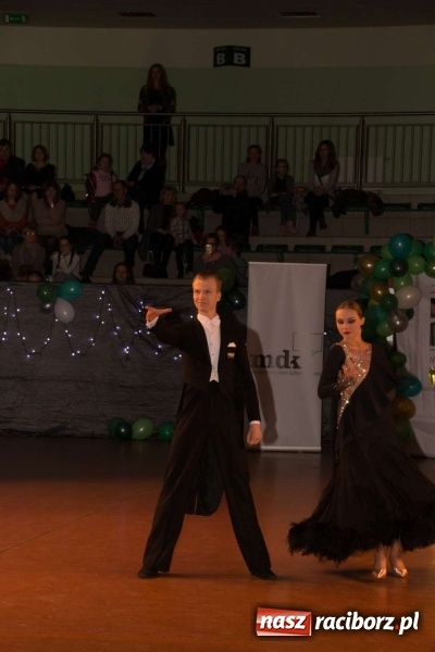 Zdjęcie w galerii na portalu naszraciborz.pl: XII Karnawałowa Rewia Tańca w Arenie Rafako wiadomości z regionu