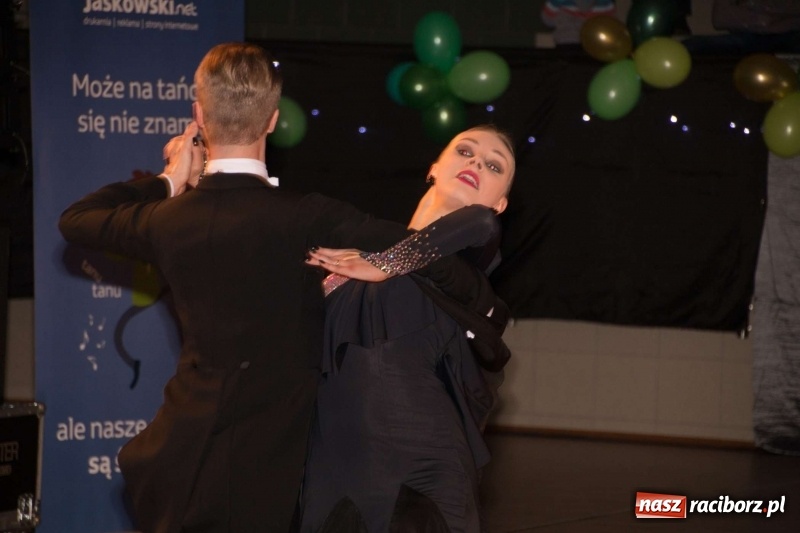 Zdjęcie w galerii na portalu naszraciborz.pl: XII Karnawałowa Rewia Tańca w Arenie Rafako wiadomości z regionu