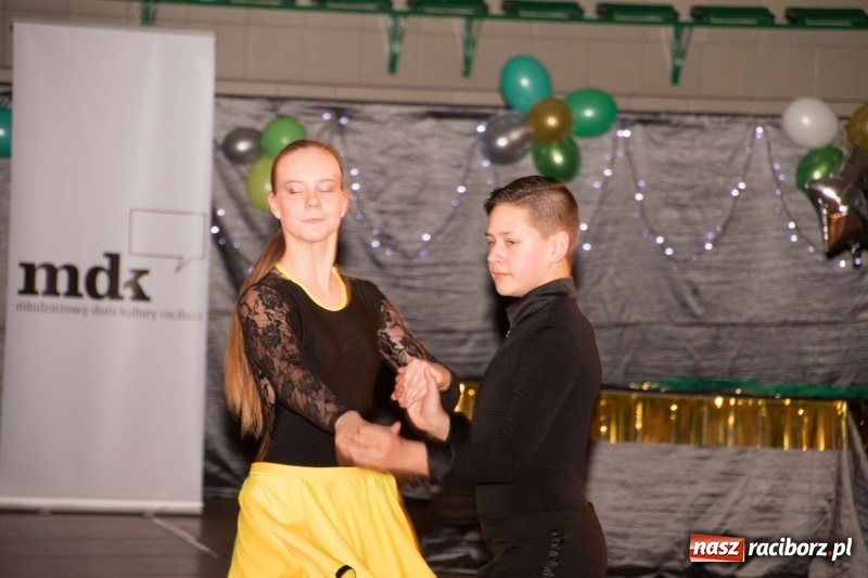 Zdjęcie w galerii na portalu naszraciborz.pl: XII Karnawałowa Rewia Tańca w Arenie Rafako wiadomości z regionu