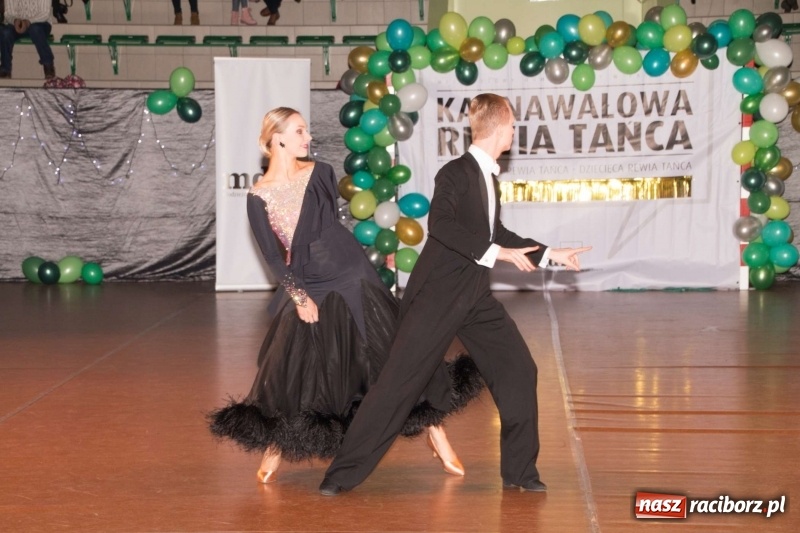 Zdjęcie w galerii na portalu naszraciborz.pl: XII Karnawałowa Rewia Tańca w Arenie Rafako wiadomości z regionu