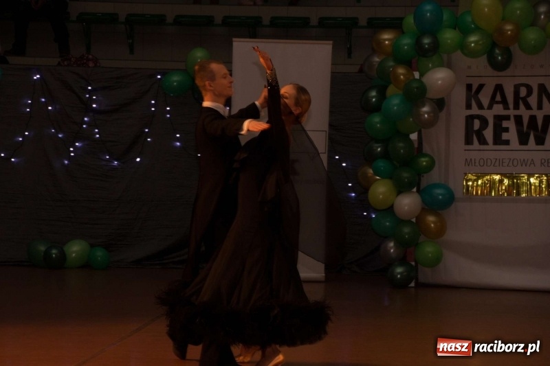Zdjęcie w galerii na portalu naszraciborz.pl: XII Karnawałowa Rewia Tańca w Arenie Rafako wiadomości z regionu