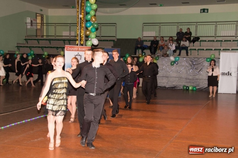 Zdjęcie w galerii na portalu naszraciborz.pl: XII Karnawałowa Rewia Tańca w Arenie Rafako wiadomości z regionu