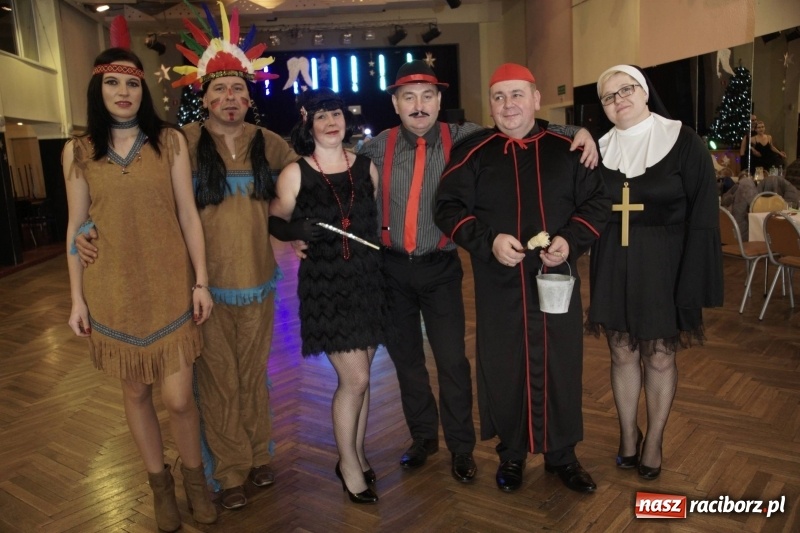 Zdjęcie w galerii na portalu naszraciborz.pl: Doroczny bal maskowy UKS Krzanowice  wiadomości z regionu
