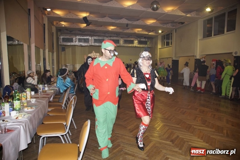 Zdjęcie w galerii na portalu naszraciborz.pl: Doroczny bal maskowy UKS Krzanowice  wiadomości z regionu