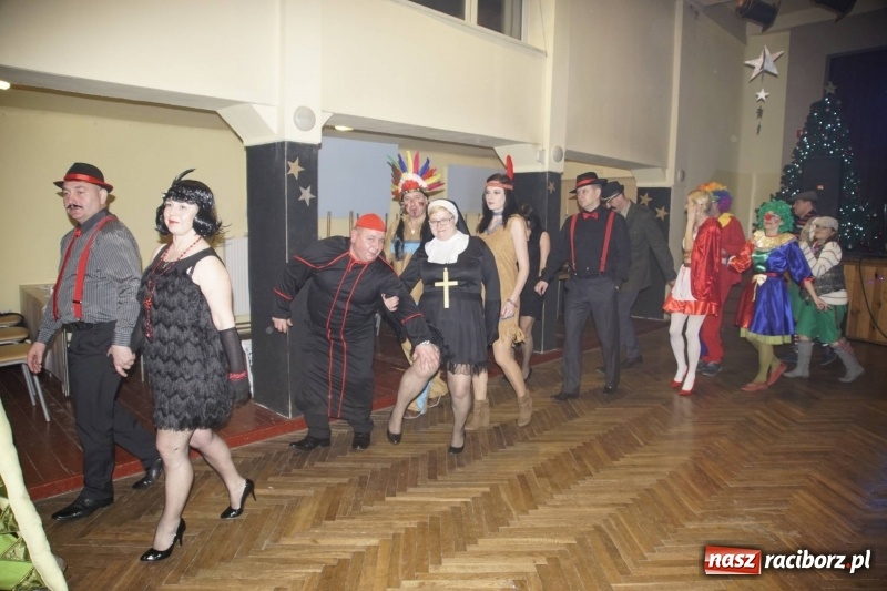 Zdjęcie w galerii na portalu naszraciborz.pl: Doroczny bal maskowy UKS Krzanowice  wiadomości z regionu
