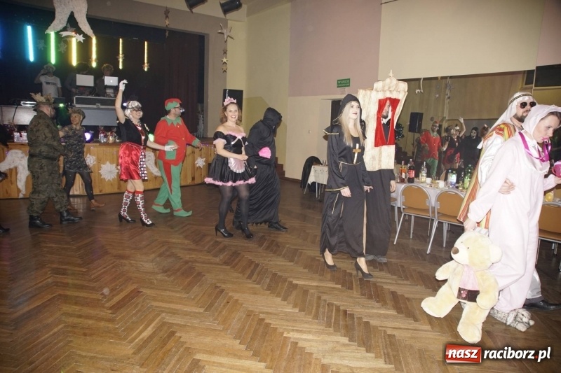 Zdjęcie w galerii na portalu naszraciborz.pl: Doroczny bal maskowy UKS Krzanowice  wiadomości z regionu