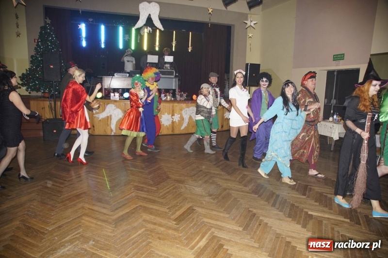 Zdjęcie w galerii na portalu naszraciborz.pl: Doroczny bal maskowy UKS Krzanowice  wiadomości z regionu