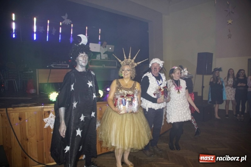 Zdjęcie w galerii na portalu naszraciborz.pl: Doroczny bal maskowy UKS Krzanowice  wiadomości z regionu
