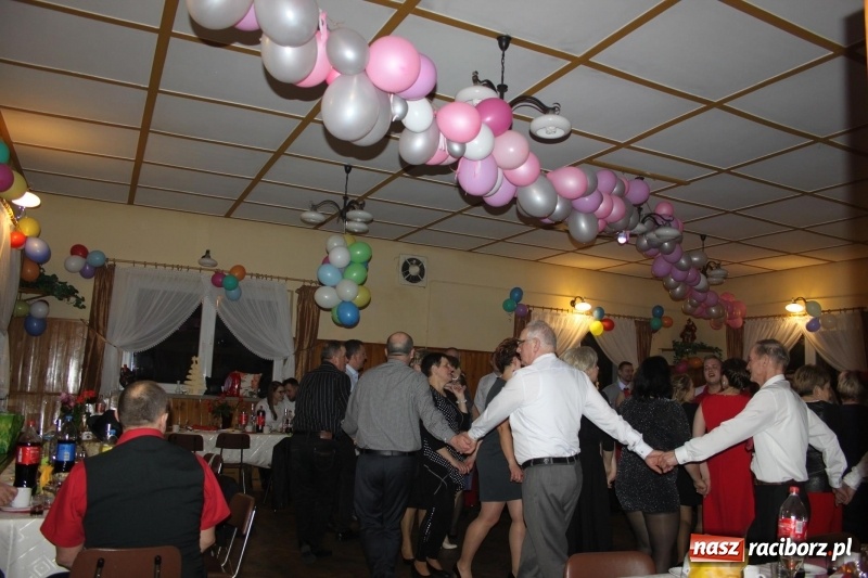 Zdjęcie w galerii na portalu naszraciborz.pl: LKS Wojnowice bawi się w karnawale  wiadomości z regionu