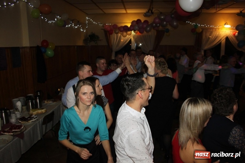 Zdjęcie w galerii na portalu naszraciborz.pl: LKS Wojnowice bawi się w karnawale  wiadomości z regionu