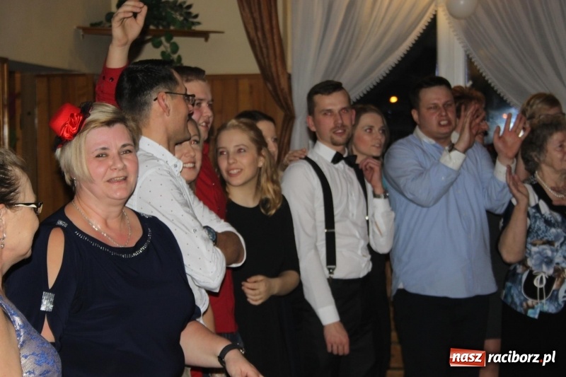 Zdjęcie w galerii na portalu naszraciborz.pl: LKS Wojnowice bawi się w karnawale  wiadomości z regionu