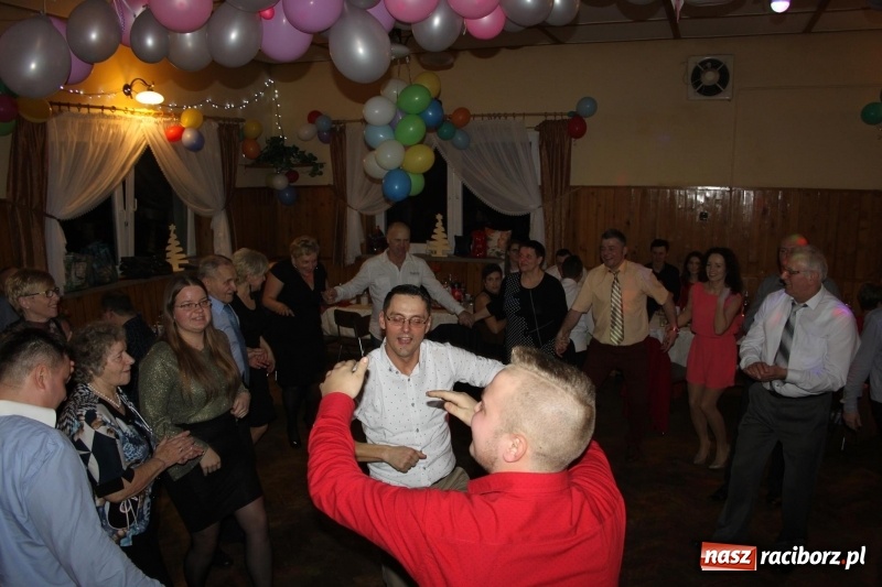 Zdjęcie w galerii na portalu naszraciborz.pl: LKS Wojnowice bawi się w karnawale  wiadomości z regionu