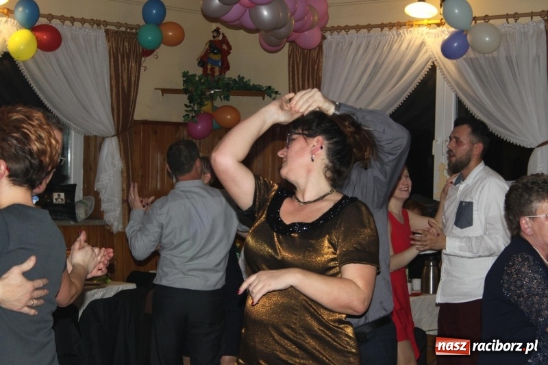 Zdjęcie w galerii na portalu naszraciborz.pl: LKS Wojnowice bawi się w karnawale  wiadomości z regionu