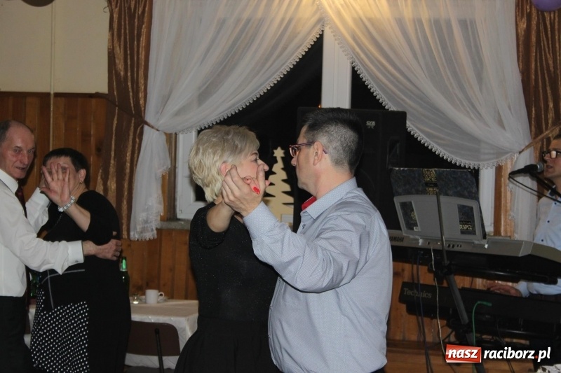 Zdjęcie w galerii na portalu naszraciborz.pl: LKS Wojnowice bawi się w karnawale  wiadomości z regionu