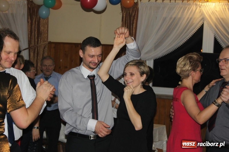 Zdjęcie w galerii na portalu naszraciborz.pl: LKS Wojnowice bawi się w karnawale  wiadomości z regionu