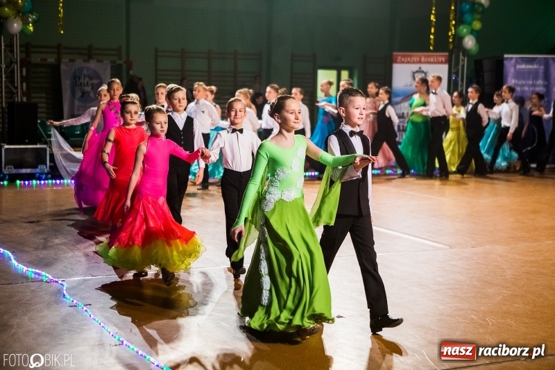 Zdjęcie w galerii na portalu naszraciborz.pl: Dziecięca Rewia Tańca w Arenie Rafako wiadomości z regionu