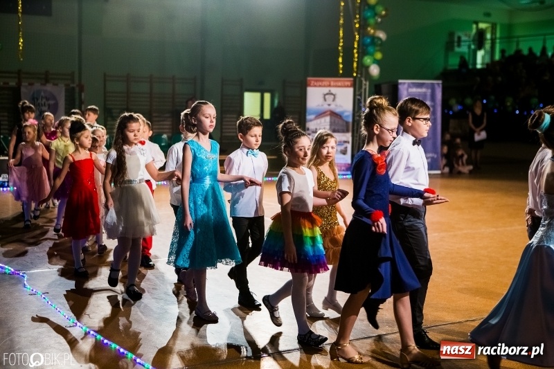 Zdjęcie w galerii na portalu naszraciborz.pl: Dziecięca Rewia Tańca w Arenie Rafako wiadomości z regionu
